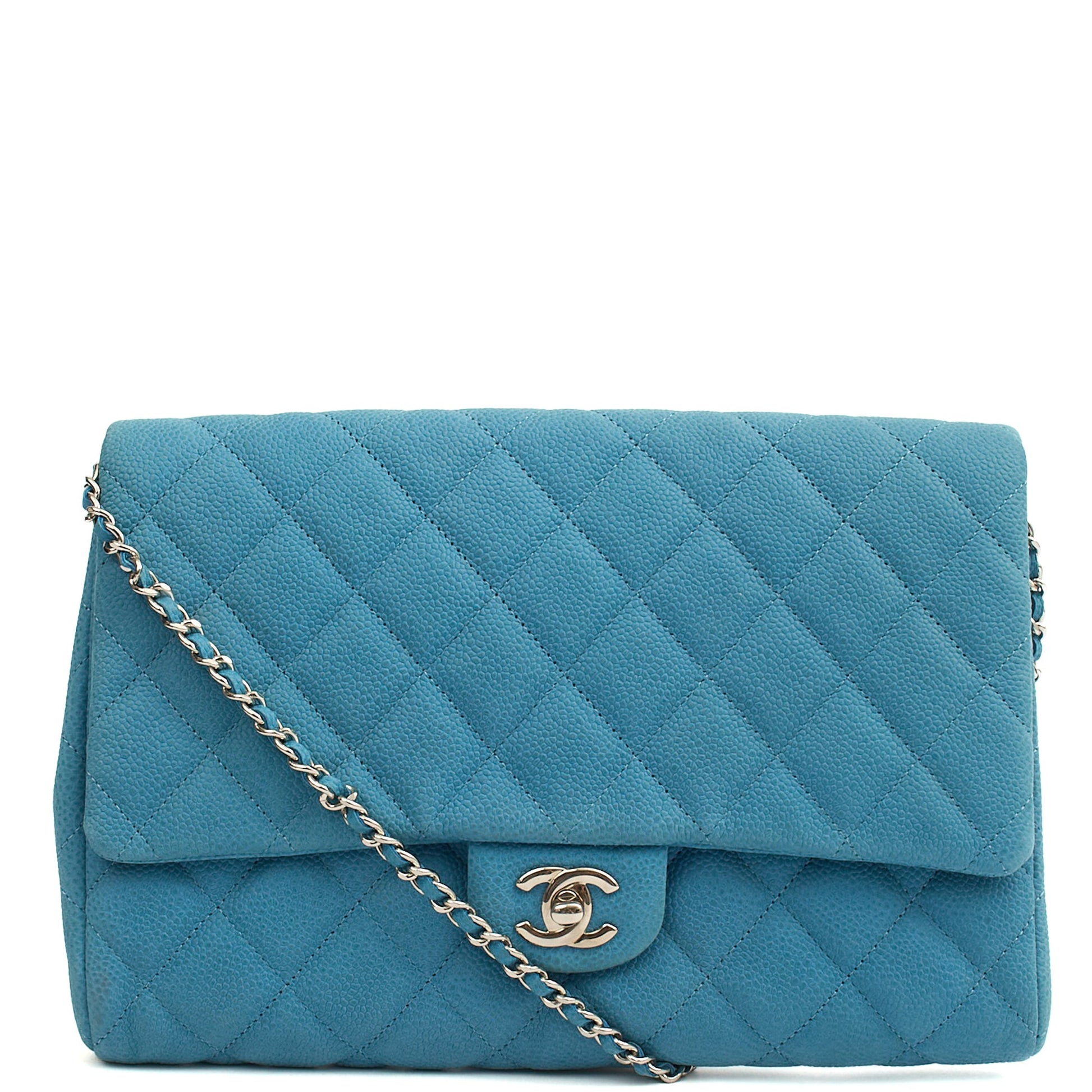 Chanel Shoulder Bag Classic Clutch in Blue, Nubuck — Front View