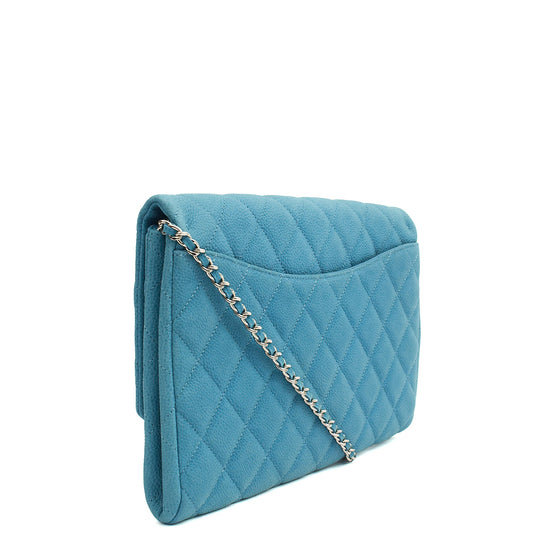 Chanel Shoulder Bag Classic Clutch in Blue, Nubuck — Side View