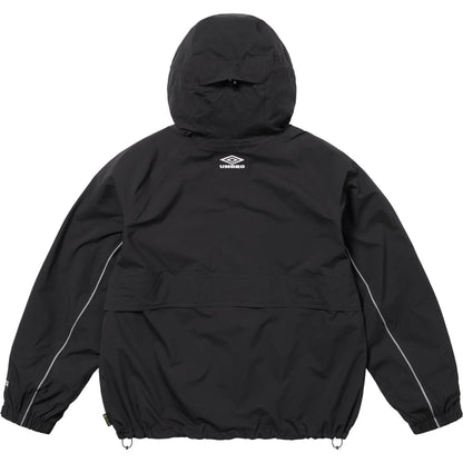 Supreme x Umbro Gore-Tex Hooded Jacket 'Black' — XXS — Side View