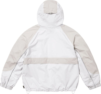 Supreme x Umbro Gore-Tex Hooded Jacket 'White' — XXS — Side View