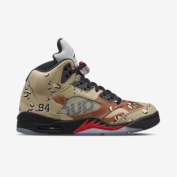 AIR JORDAN 5 RETRO SUPREME "SUPREME" CAMO — UK 3 | EU 35.5 | US 3.5 — Top View