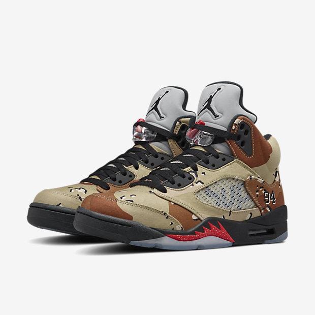 AIR JORDAN 5 RETRO SUPREME "SUPREME" CAMO — UK 3 | EU 35.5 | US 3.5 — Side View
