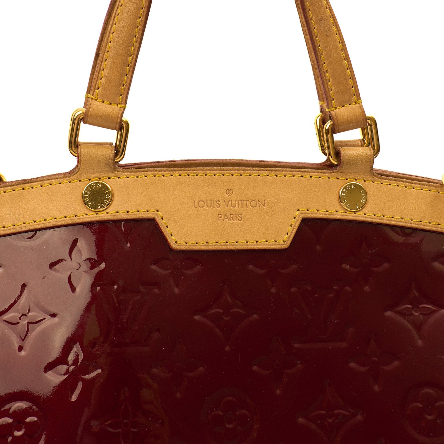 Louis Vuitton Tote Brea MM in Amarante, Vernis — Lifestyle View
