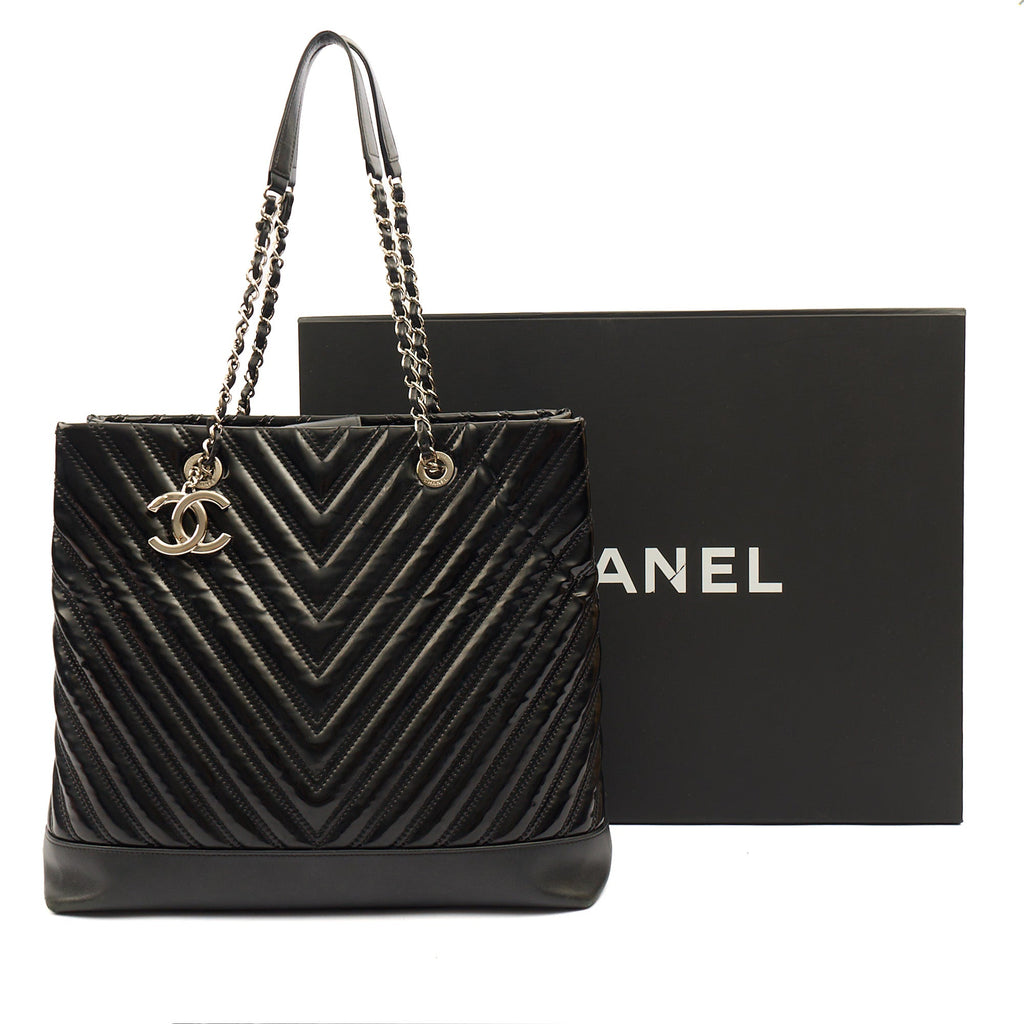 Chanel Tote in Black, Patent Leather — Lifestyle View