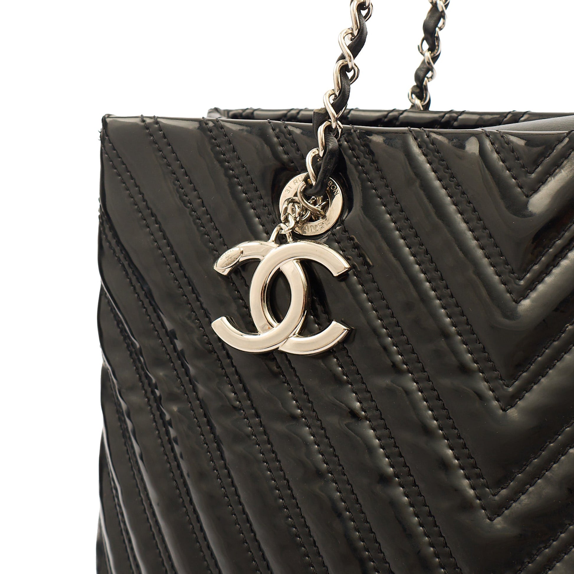 Chanel Tote in Black, Patent Leather — Alternate View 17