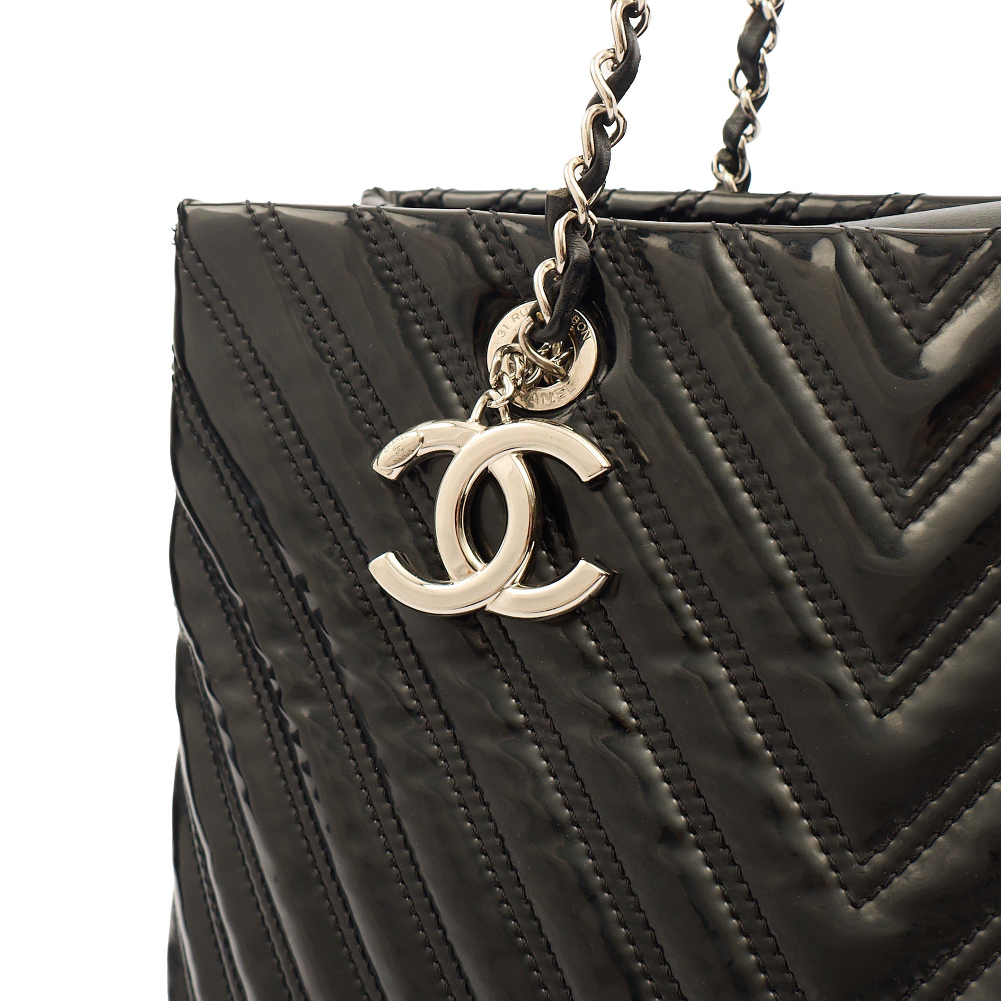 Chanel Tote in Black, Patent Leather — Alternate View 26