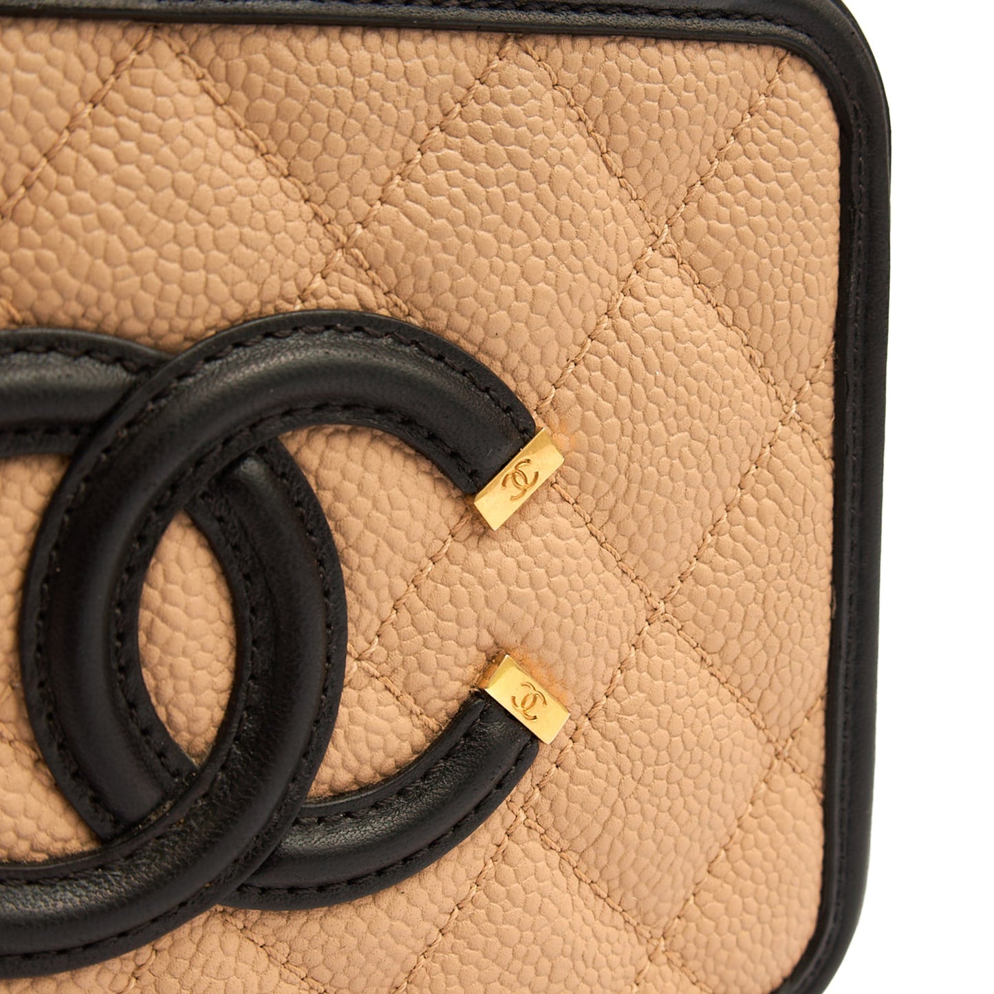 Chanel Cross Body CC Filigree Vanity Case in Neutral, Caviar Leather — Alternate View 7