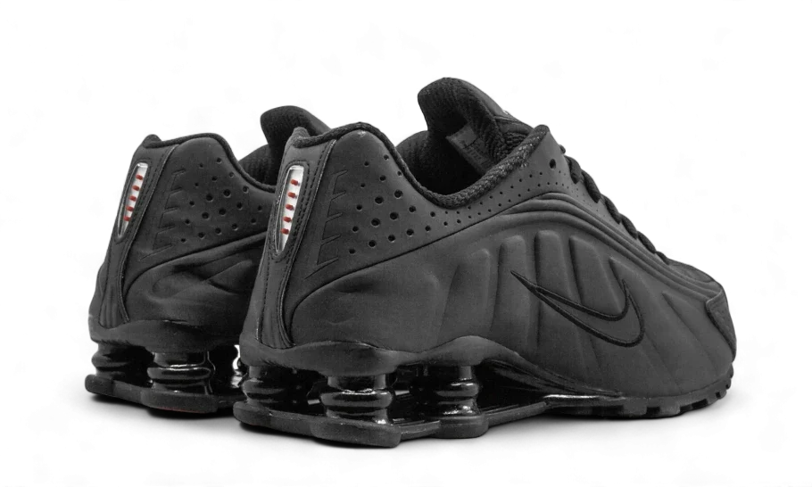 Nike Shox R4 Black