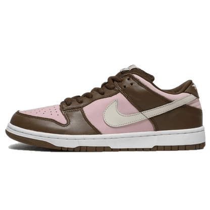 Stüssy x Nike Dunk Low Pro SB 'Cherry' — UK 3 | EU 35.5 | US 3.5 — Front View