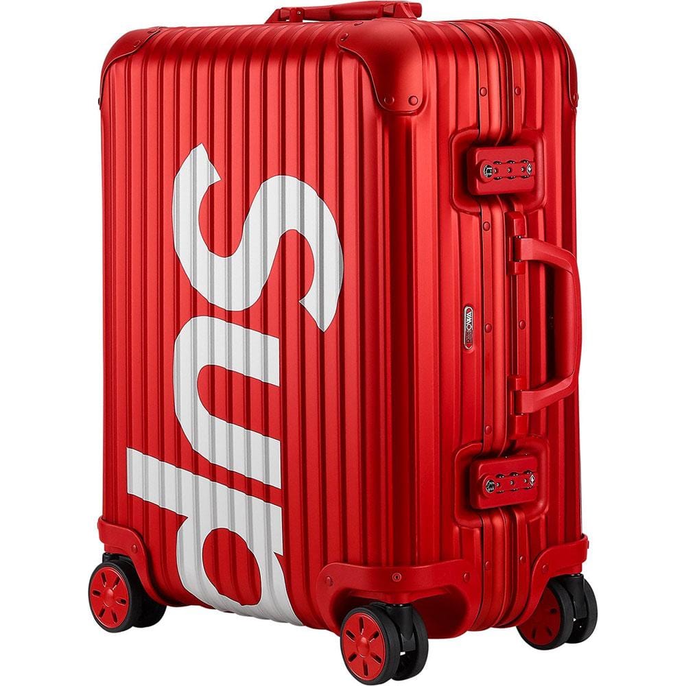 Supreme RIMOWA Topas Multiwheel 45L Red — Front View