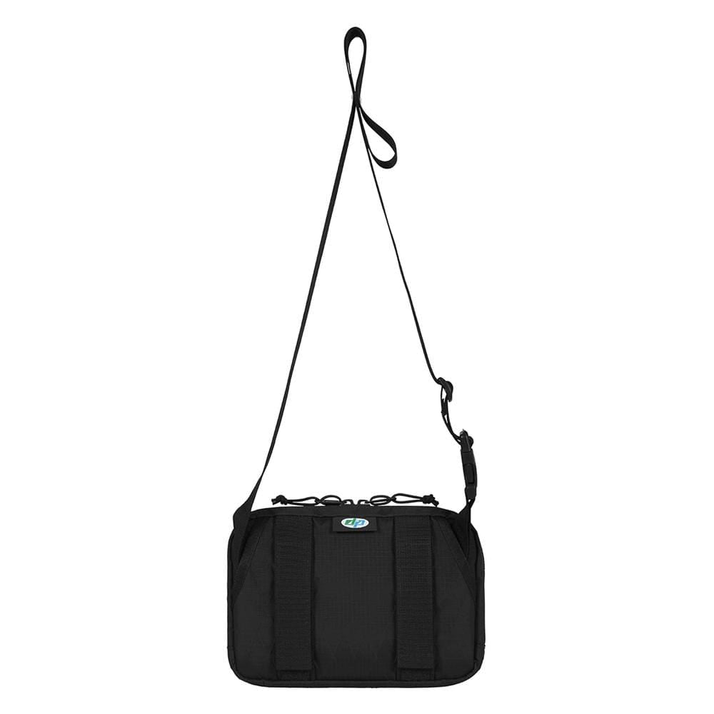Supreme Shoulder Bag (FW18) Black — Side View