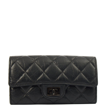 Chanel Purse Flap Wallet in Black, Crinkled Calfskin Leather — Front View