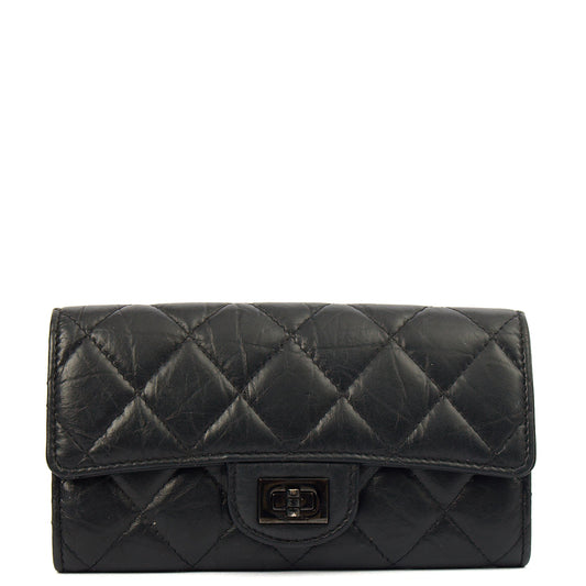 Chanel Purse Flap Wallet in Black, Crinkled Calfskin Leather — Front View