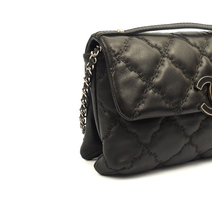 Chanel Cross Body Flap Bag in Black, Calfskin Leather — Alternate View 7