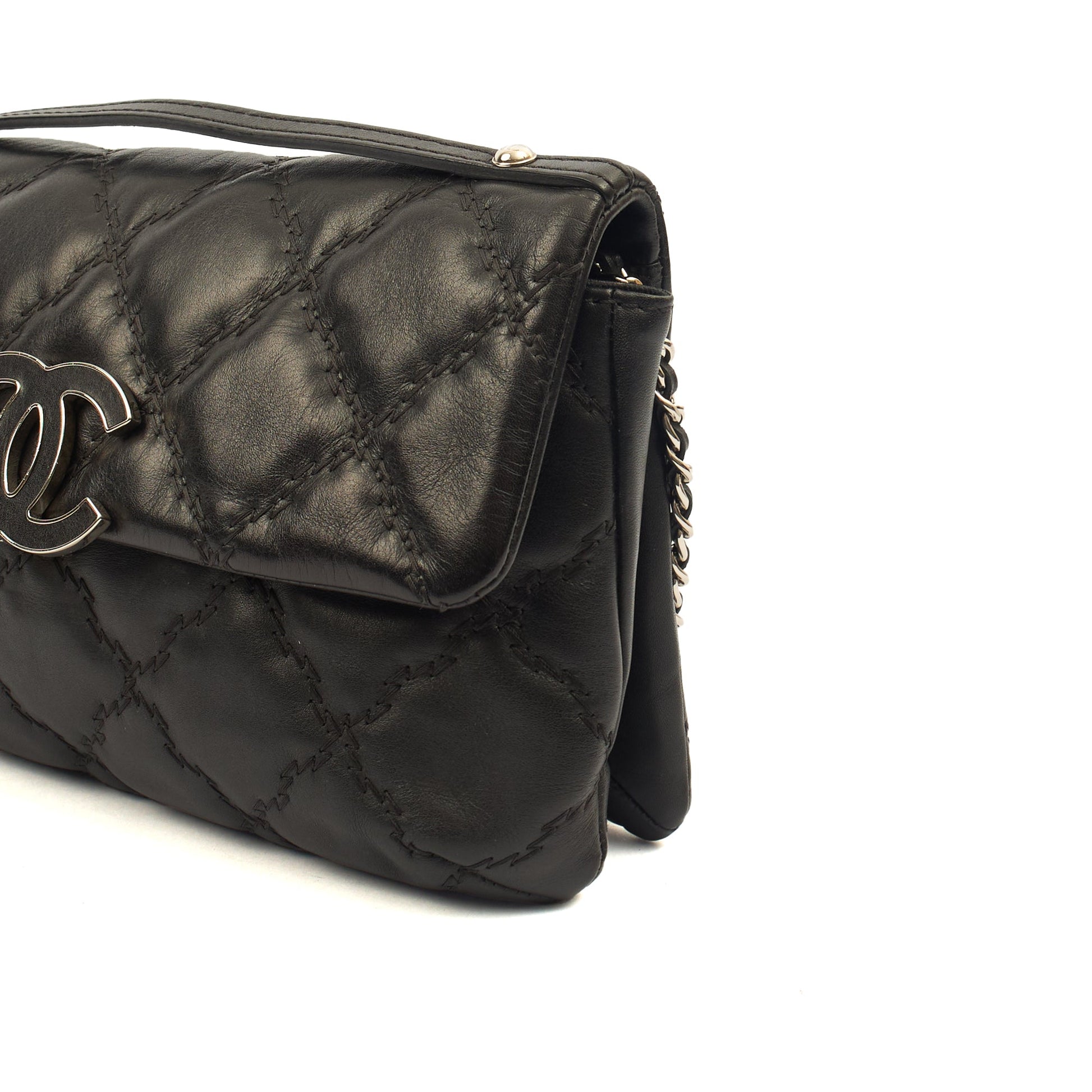 Chanel Cross Body Flap Bag in Black, Calfskin Leather — Alternate View 21