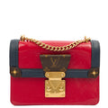 Louis Vuitton Shoulder Bag Wynwood in Red, Patent Leather — Front View