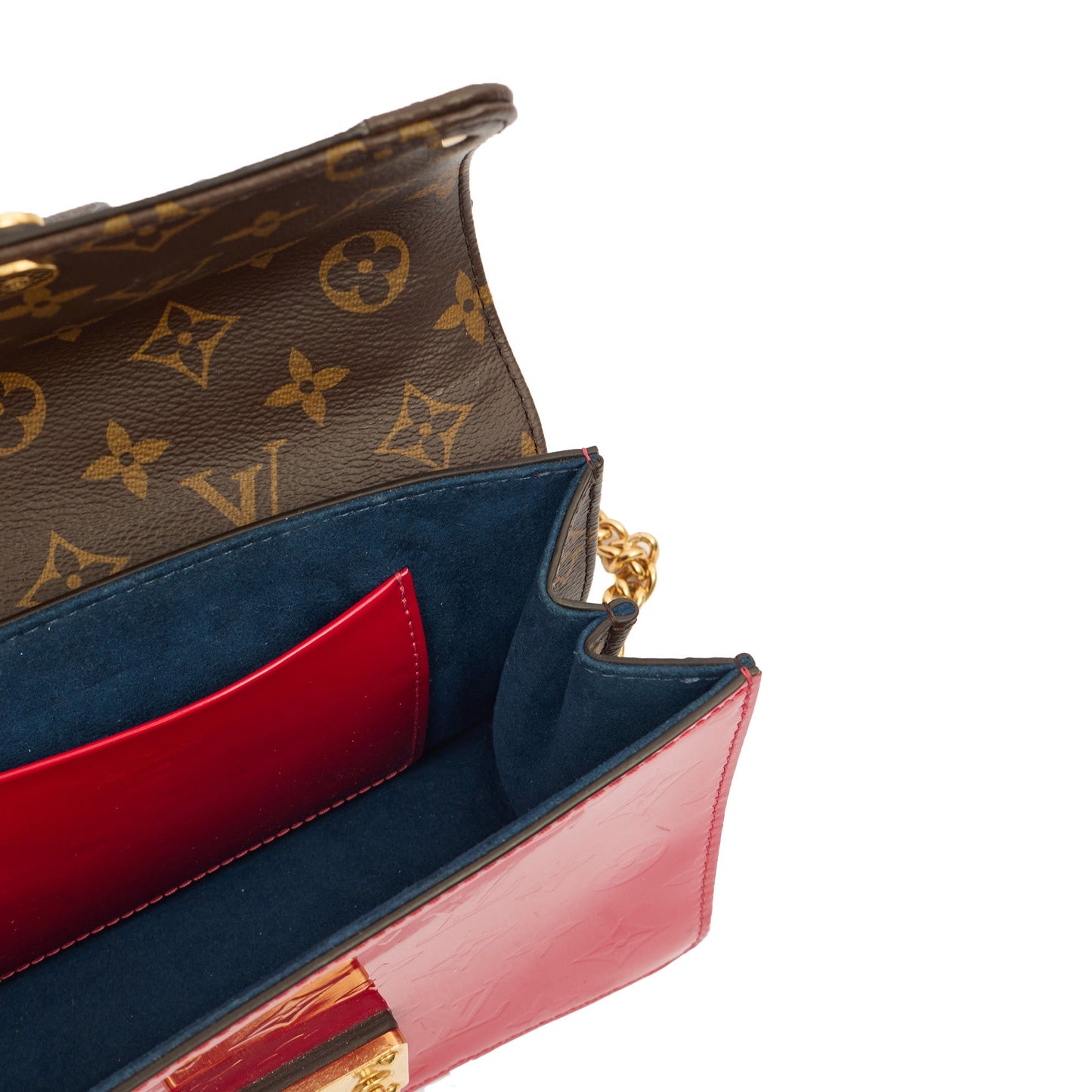 Louis Vuitton Shoulder Bag Wynwood in Red, Patent Leather — Alternate View 7