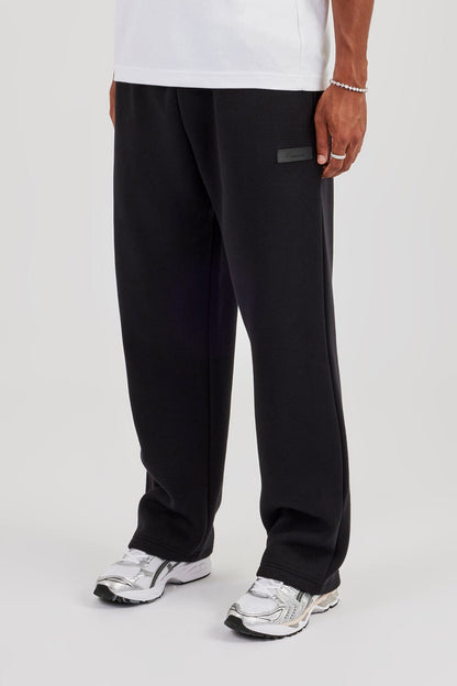 Cernucci Logo Tab Relaxed Jogger  Black — S — Front View