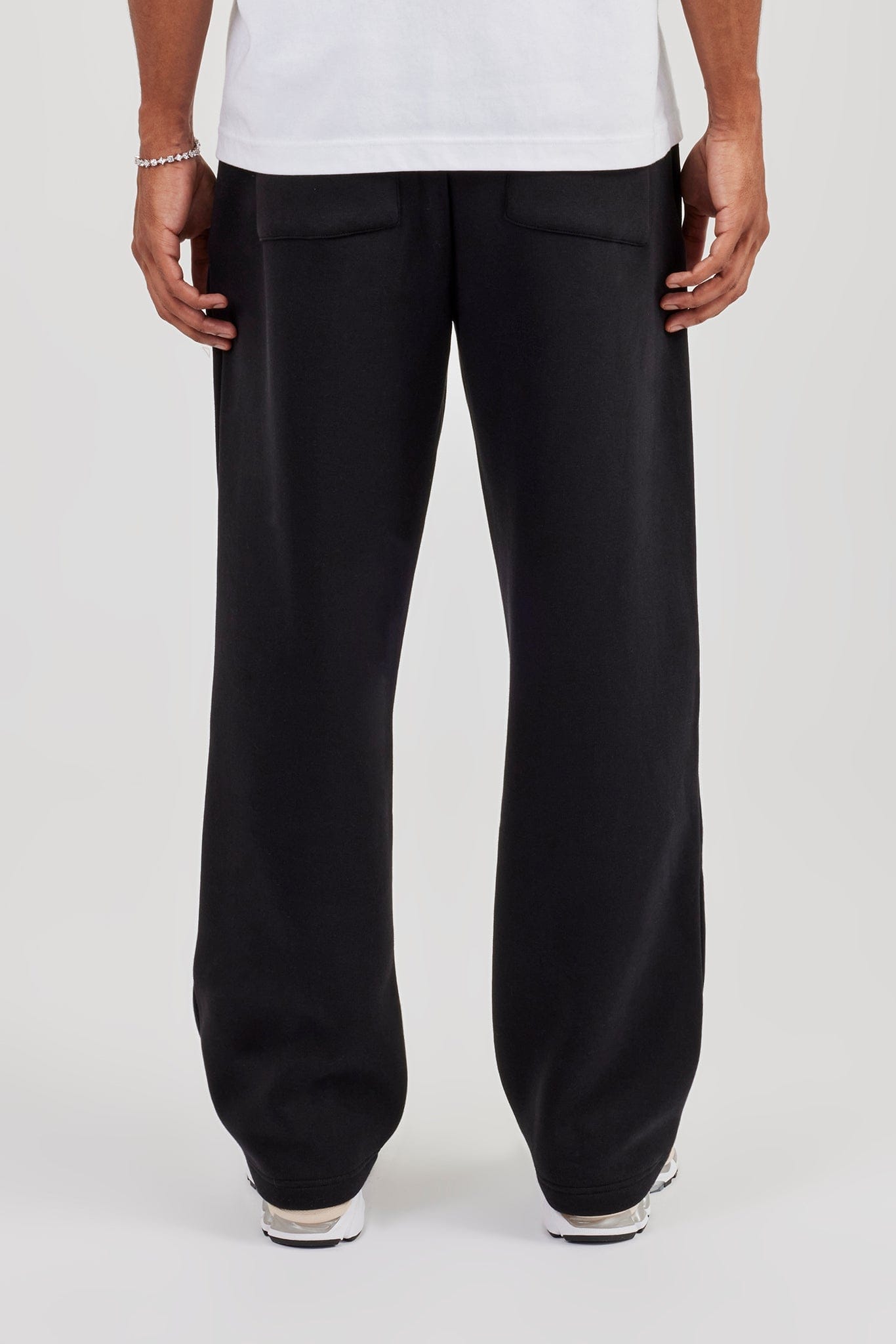 Cernucci Logo Tab Relaxed Jogger  Black — S — Top View