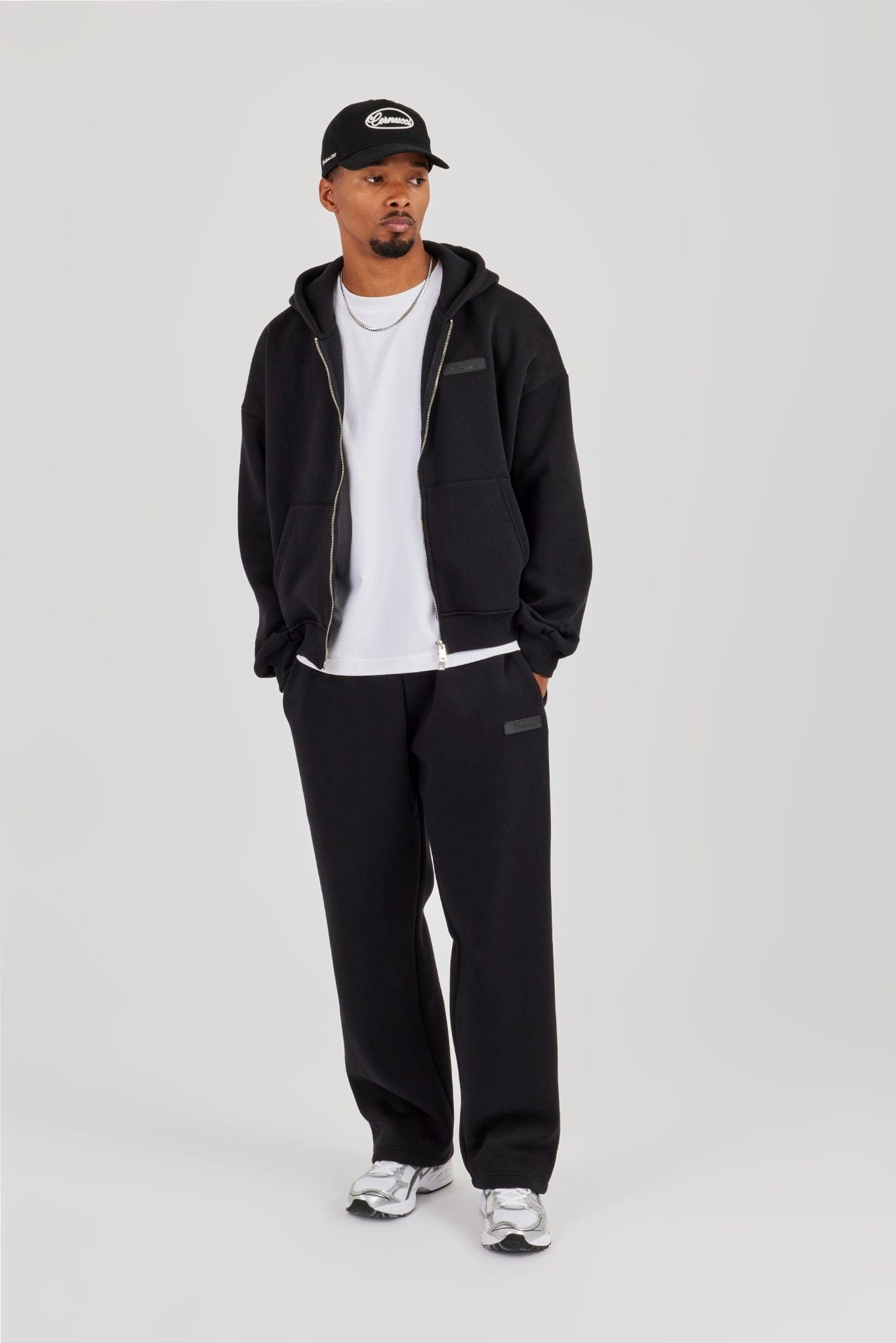 Cernucci Logo Tab Relaxed Jogger  Black — S — Back View