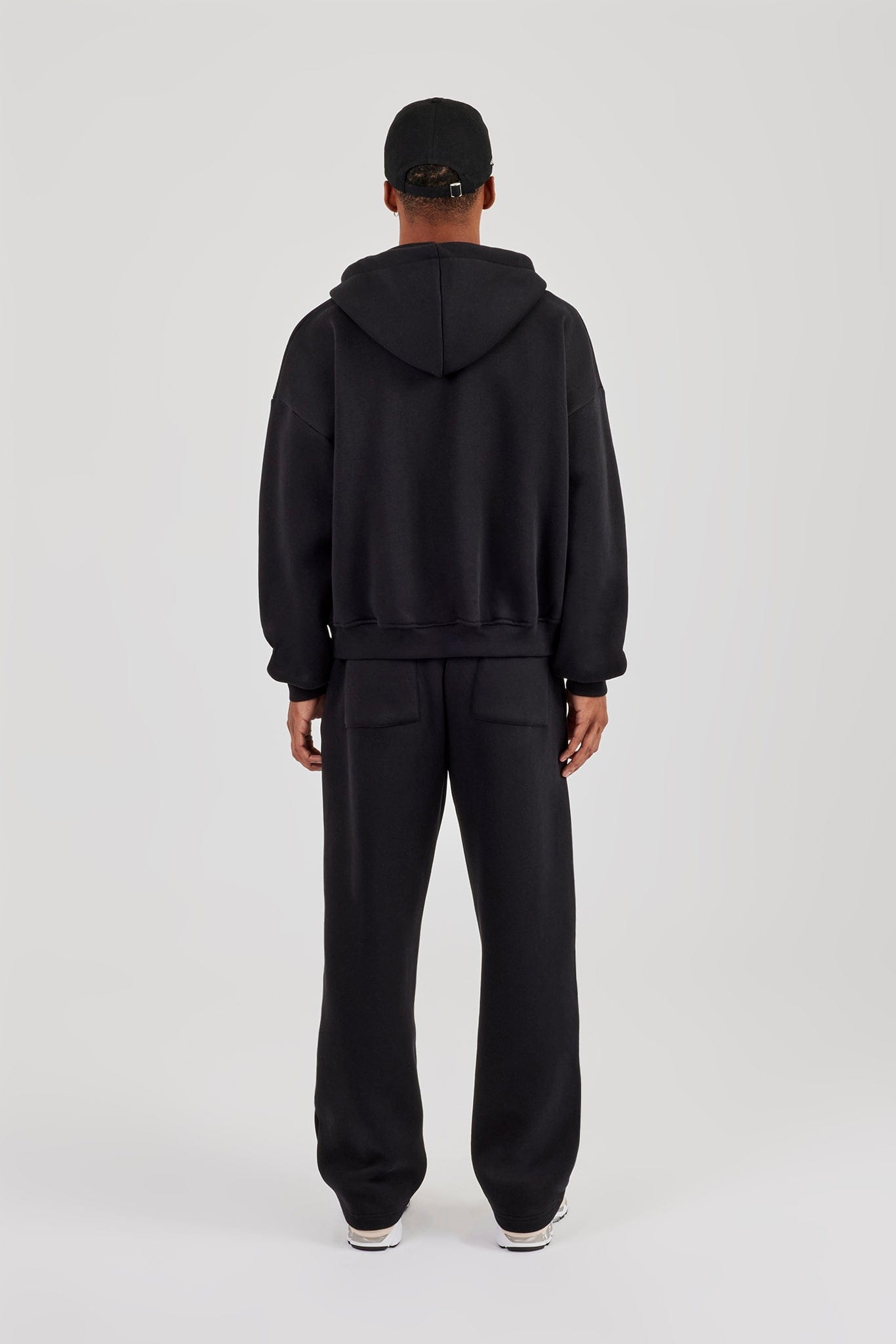 Cernucci Logo Tab Zip Hoodie & Relaxed Jogger - Black — S — Size S — Back View