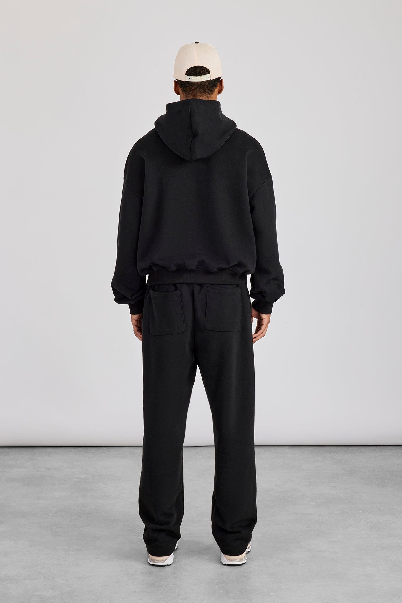 Cernucci Boxy Hoodie & Relaxed Jogger - Black — S — Size S — Back View