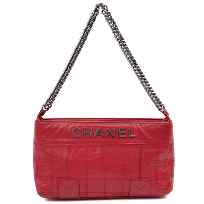 Chanel Shoulder Bag in Red, Calfskin Leather — Alternate View 10