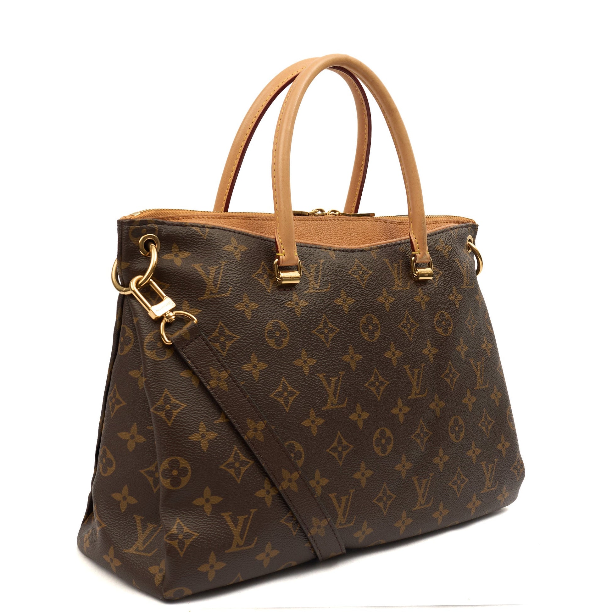Louis Vuitton Tote Pallas MM in Monogram, Canvas — Back View