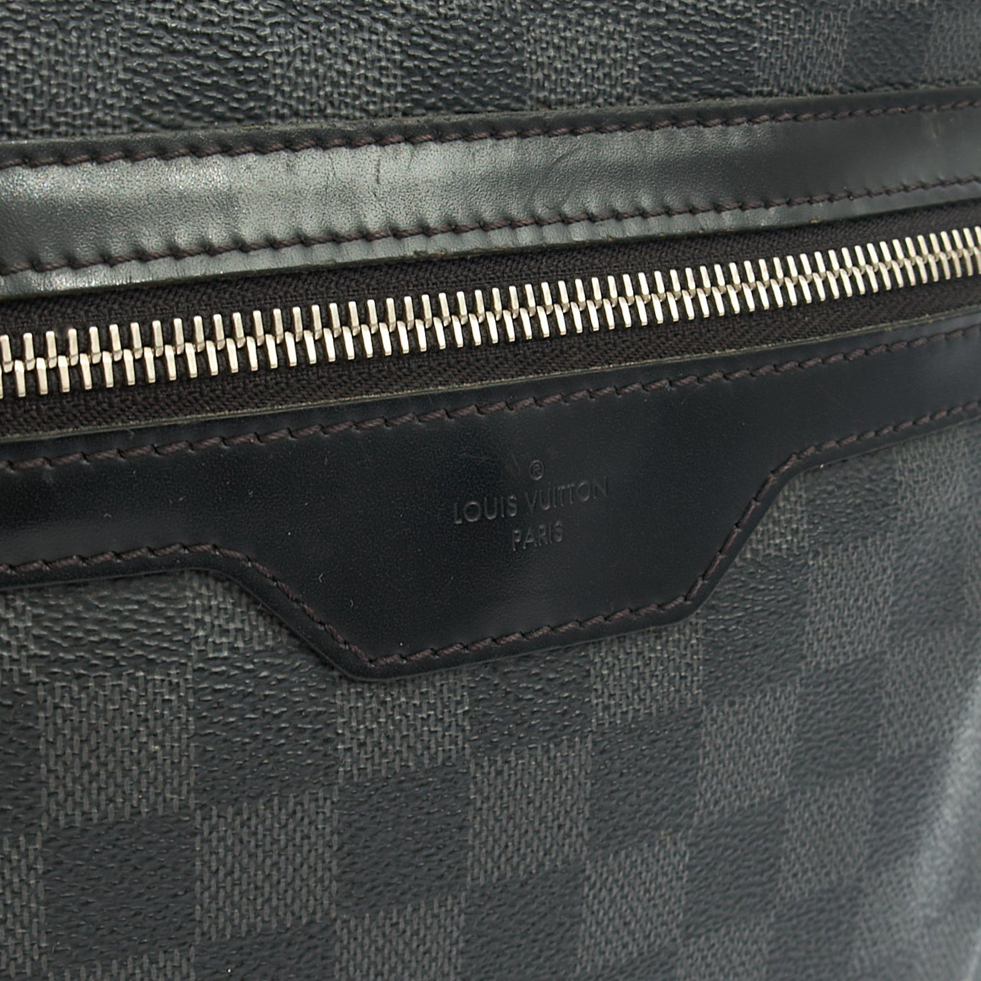 Louis Vuitton Cross Body Messenger in Damier Graphite, Canvas — Alternate View 18