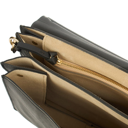 Chloe Shoulder Bag Faye - Medium in Black, Leather — Detail View