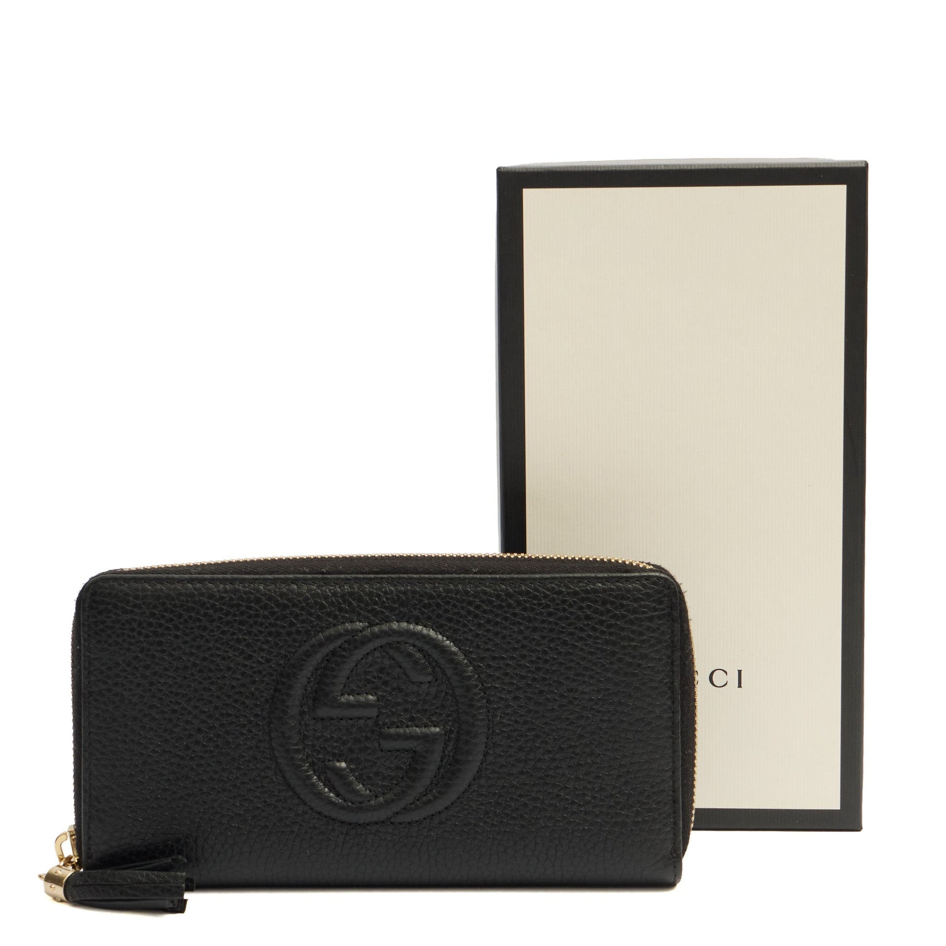 Gucci Wallet Soho Continental Wallet in Black, Leather — Lifestyle View