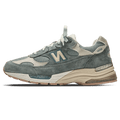 Kith x New Balance 992 Made In USA 'Osaka Pack' — UK 3.5 | EU 36 | US 4 — Front View