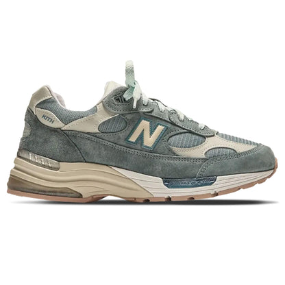 Kith x New Balance 992 Made In USA 'Osaka Pack' — UK 3.5 | EU 36 | US 4 — Side View