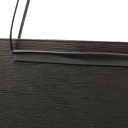 Louis Vuitton Shoulder Bag Saint Tropez in Black, Epi Leather — Detail View