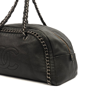 Chanel Tote Luxe Ligne Tote in Black, Lambskin Leather — Alternate View 7