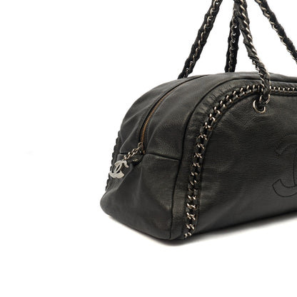 Chanel Tote Luxe Ligne Tote in Black, Lambskin Leather — Alternate View 9