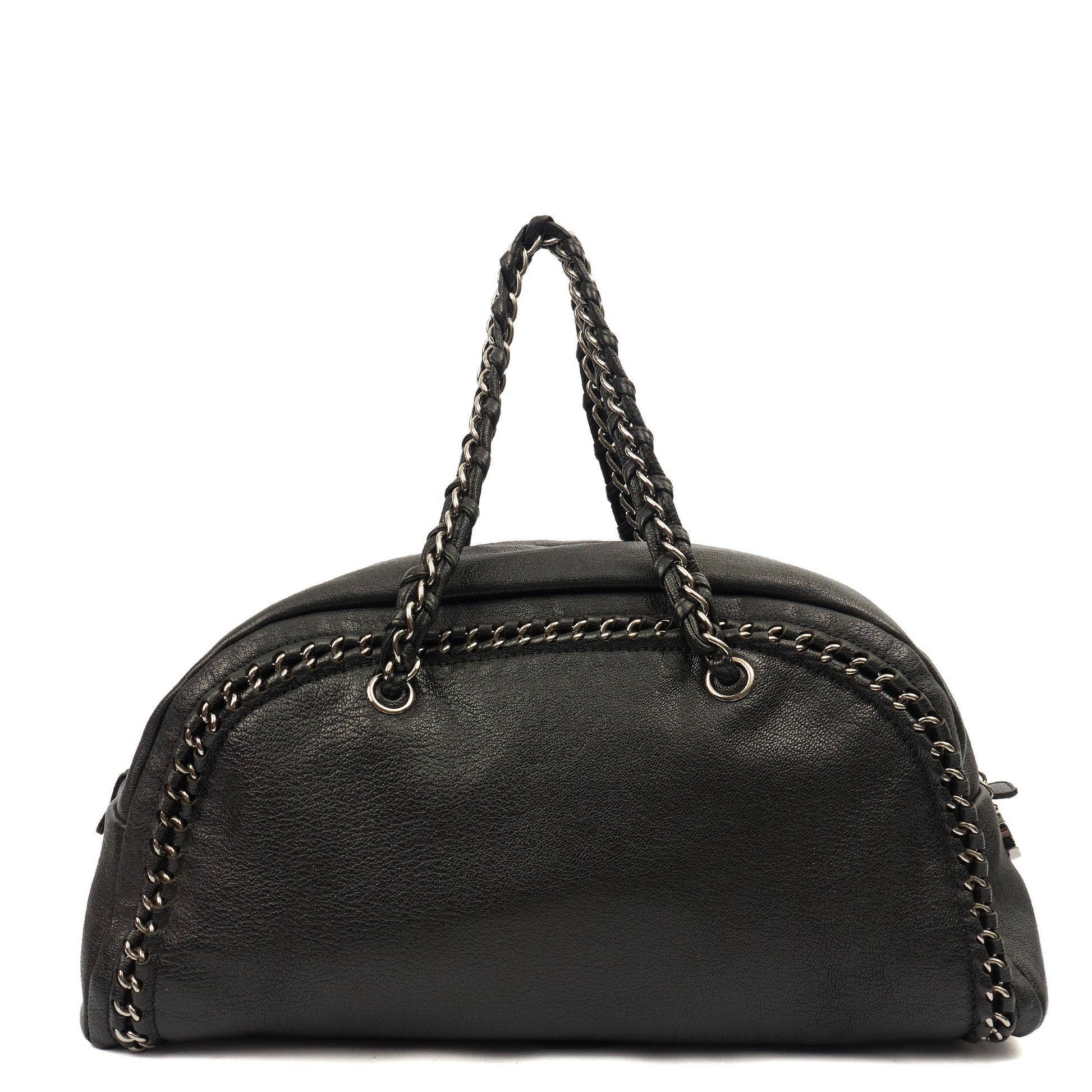 Chanel Tote Luxe Ligne Tote in Black, Lambskin Leather — Detail View