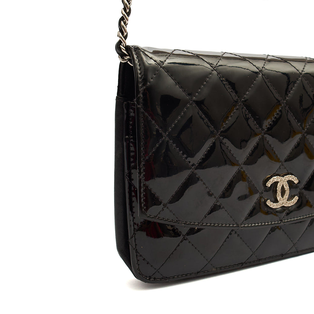 Chanel Cross Body Wallet on Chain in Black, Patent Leather — Alternate View 7