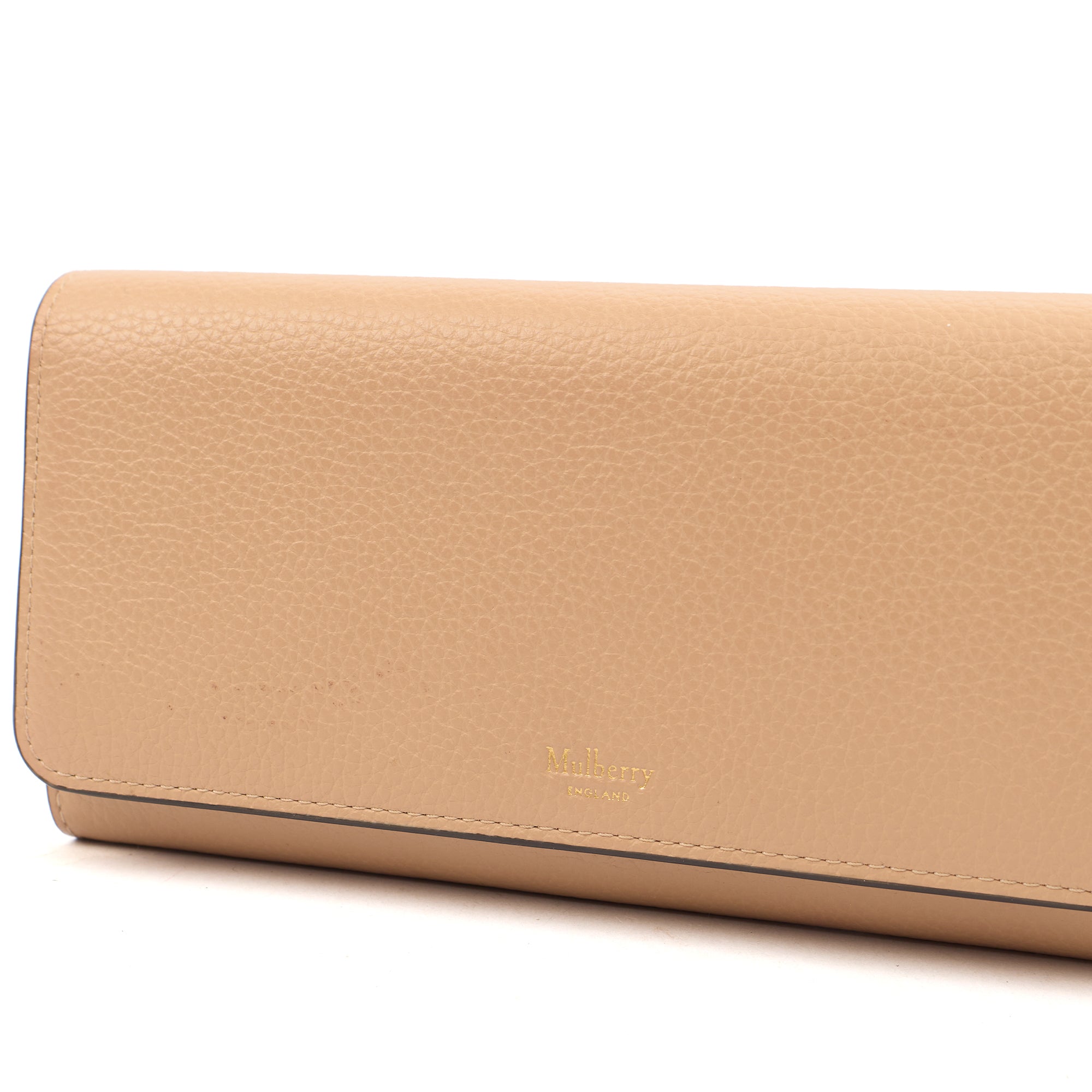 Mulberry Purse Wallet in Rose Water, Leather — Lifestyle View