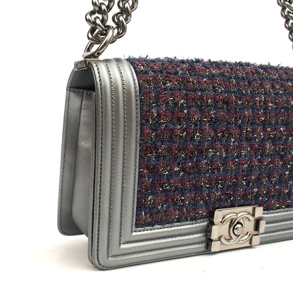Chanel Shoulder Bag Boy - Medium in Multi, Fabric — Detail View
