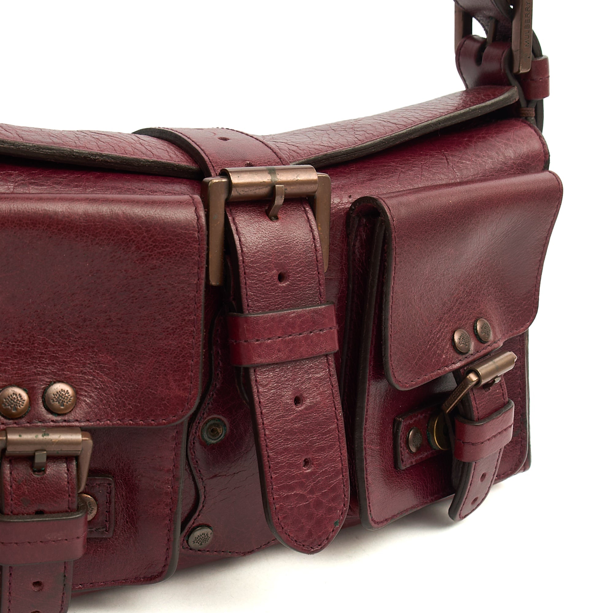 Mulberry Shoulder Bag Blenheim in Red, Calfskin Leather — Lifestyle View
