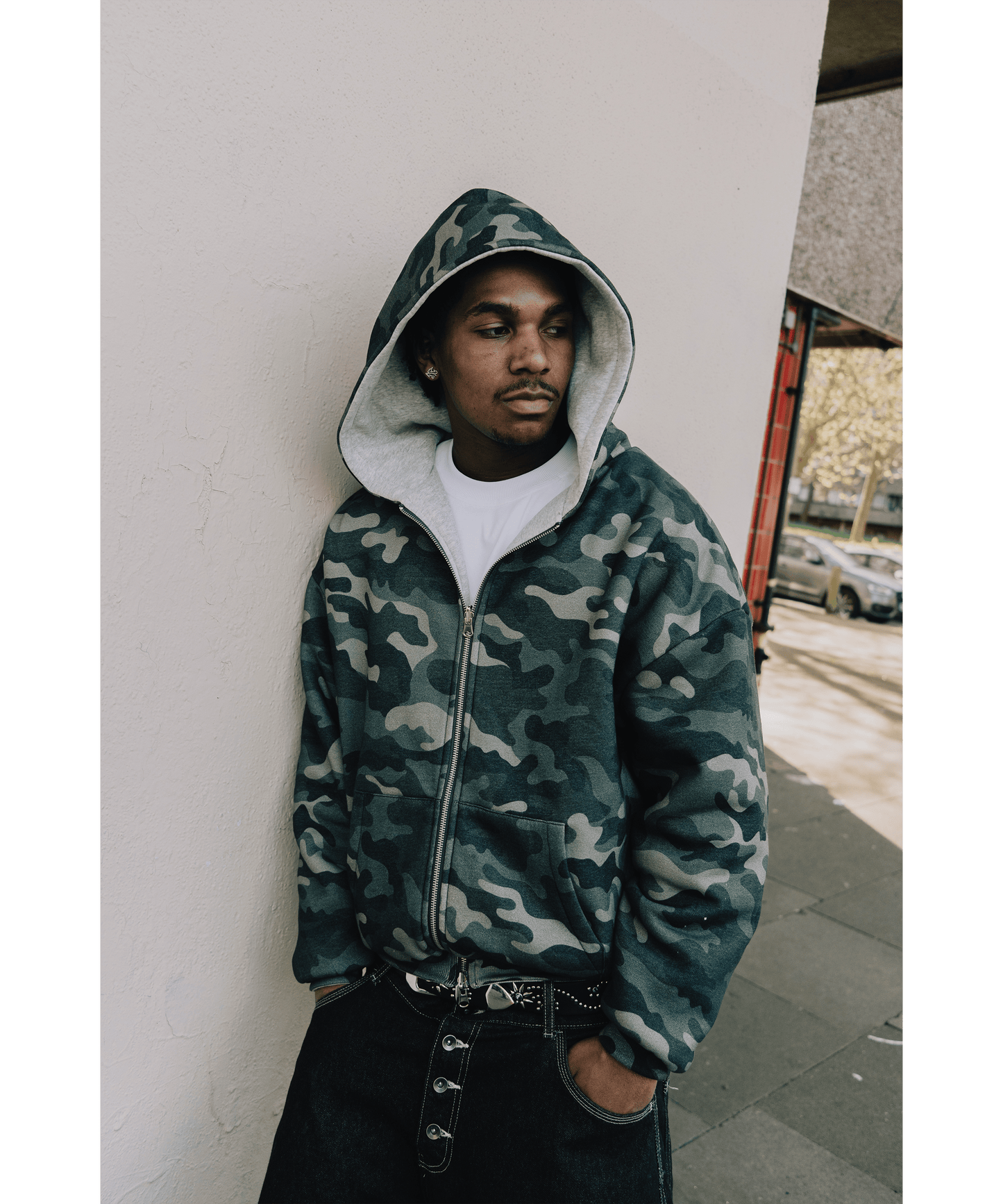 KAIZEN MARKET CAMO/GREY REVERSIBLE ZIP HOODIE — XS — Detail View
