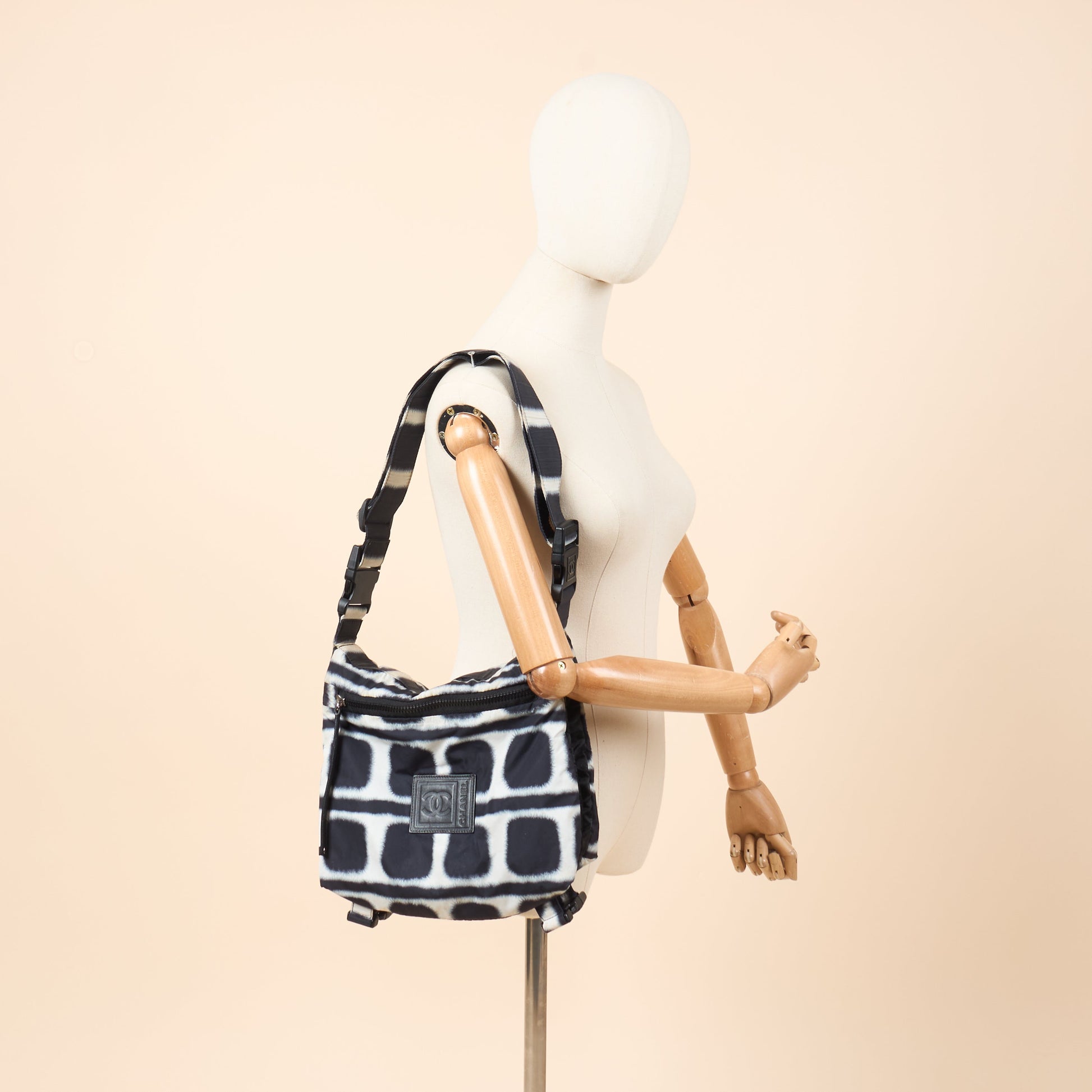 Chanel Shoulder Bag Round Messenger Bag  in Black, Fabric — Side View
