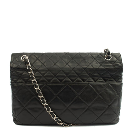 Chanel Shoulder Bag Business Affinity Flap Bag in Black, Calfskin Leather — Alternate View 21
