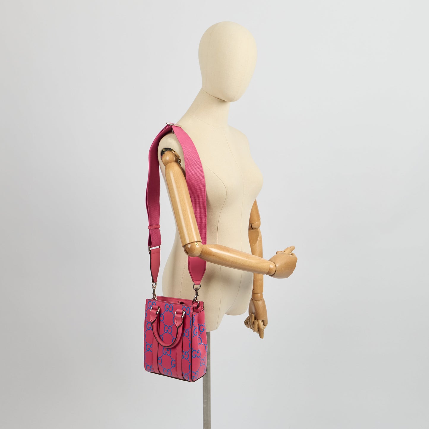 Gucci Mini Bag Mini Tote in Pink, Leather — Side View