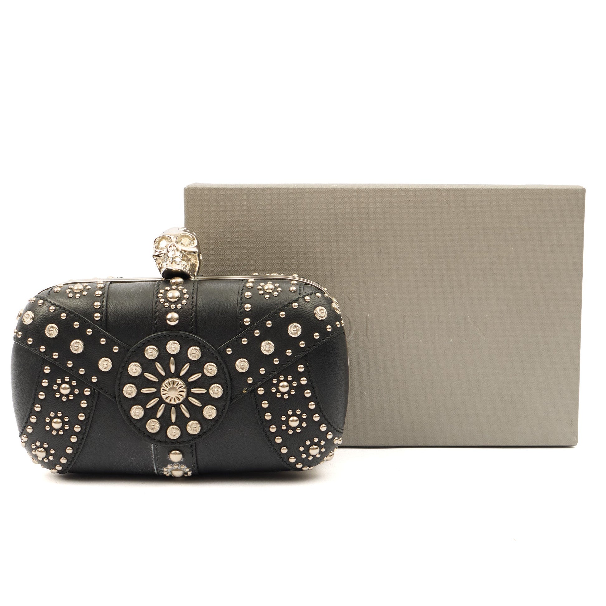 Alexander McQueen Clutch Box Clutch Skull in Black, Leather — Alternate View 21