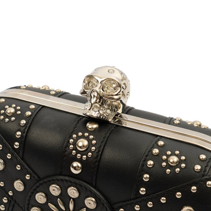 Alexander McQueen Clutch Box Clutch Skull in Black, Leather — Lifestyle View