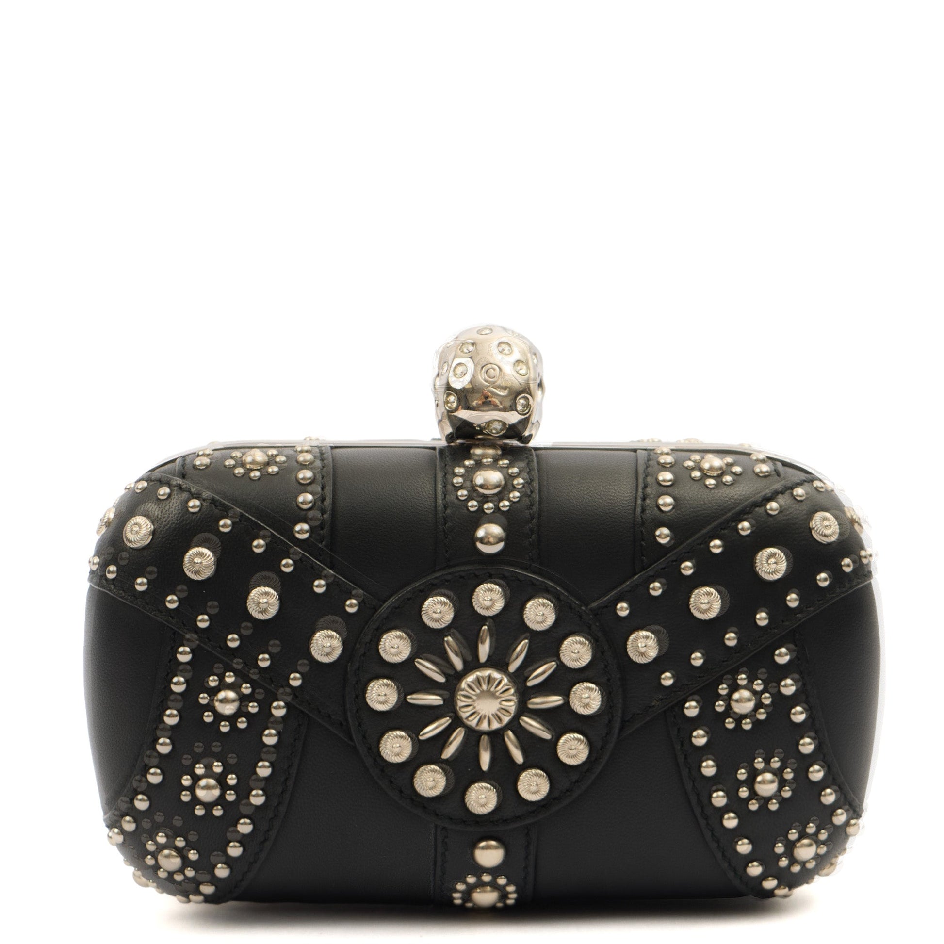 Alexander McQueen Clutch Box Clutch Skull in Black, Leather — Front View
