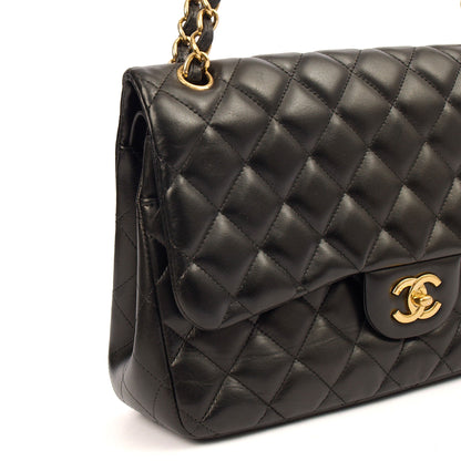 Chanel Shoulder Bag Classic Double Flap - Large in Black, Lambskin Leather — Detail View