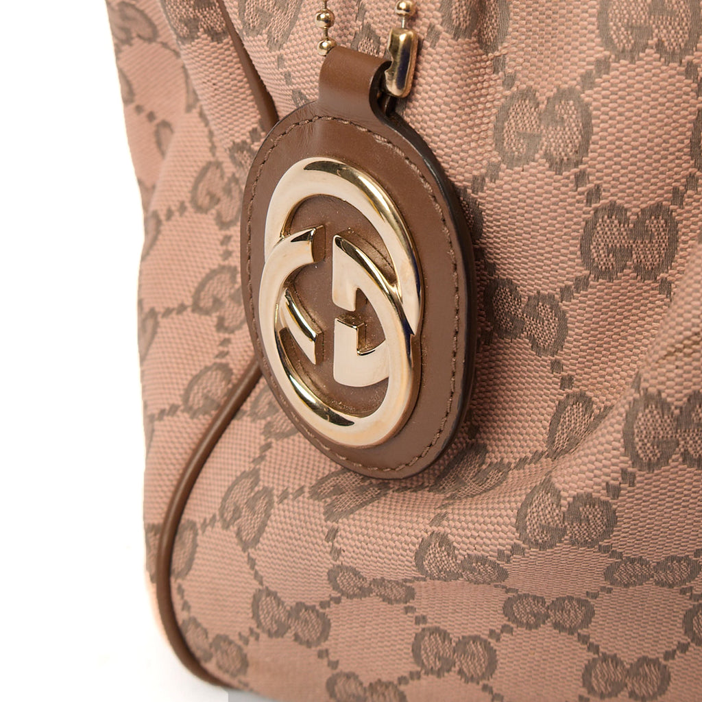 Gucci Shoulder Bag Sukey Tote Bag Small in Multi, GG Canvas — Lifestyle View